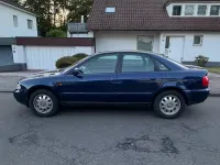 Gebraucht Audi A4 Basis 101 PS (74 kW) 1998 Blau Limousine