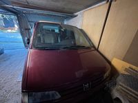 gebraucht Peugeot 806 Rot