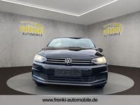 Gebraucht VW Touran Active 150 PS (110 kW) 2022 Schwarz Van / Kleinbus