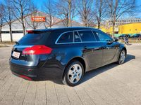 Gebraucht Opel Insignia 160 PS (117 kW) 2010 Schwarz Kombi