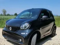Używany Smart ForTwo Cabrio Passion 71 KM (52 kW) 2019 Czarny Kabriolet