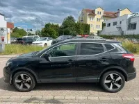 Gebraucht Nissan Qashqai 360º 116 PS (85 kW) 2015 Schwarz SUV