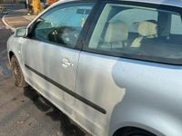 Second-hand VW Polo 2002 Argintiu Hatchback