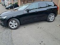 Gebraucht Volvo XC60 197 PS (144 kW) 2022 Schwarz SUV