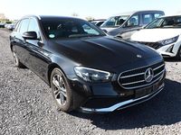 Gebraucht Mercedes E200 Avantgarde 211 PS (155 kW) 2020 Obsidianschwarz metallic