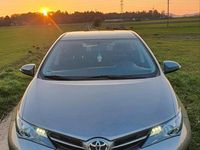 Gebraucht Toyota Auris 100 PS (73 kW) 2015 Braun Limousine