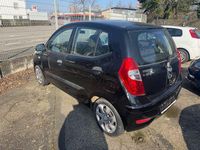Gebraucht Hyundai i10 Edition 69 PS (50 kW) 2013 Schwarz Kleinwagen