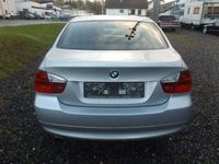 gebraucht BMW 318 Baureihe 3 Lim. 390L