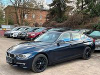 Gebraucht BMW 335 Sport Line 313 PS (230 kW) 2015 Blau Limousine
