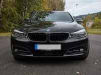 Gebraucht BMW 330 Sport Line 252 PS (185 kW) 2017 Schwarz Limousine