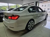 Gebraucht BMW 320 184 PS (135 kW) 2012 Alpinweiss iii Limousine