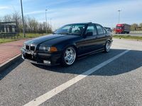 gebraucht BMW 320 E36 i Limousine