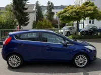 Gebraucht Ford Fiesta Titanium 95 PS (69 kW) 2014 Blau Kleinwagen