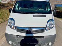 Gebraucht Opel Vivaro 118 PS (86 kW) 2014 Weiß Van / Kleinbus