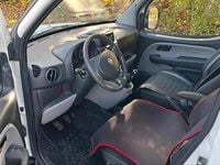 Gebraucht Fiat Doblò 101 PS (74 kW) 2009 Weiß Van / Kleinbus