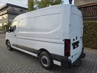 Usado Renault Master 150 HP (110 kW) 2025 Branco Monovolume