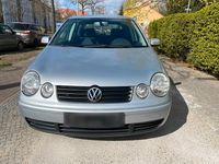 Gebraucht VW Polo 55 PS (40 kW) 2002 Silber Kleinwagen