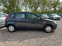 gebraucht Ford Fiesta Connection 1.4 TÜV NEU