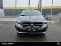 Gebraucht Mercedes T180 Progressive 131 PS (96 kW) 2025 Grau Van / Kleinbus