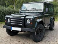 Gebraucht Land Rover Defender 122 PS (89 kW) 2002 Grün SUV