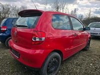 Gebraucht VW Fox 60 PS (44 kW) 2011 Rot Kleinwagen