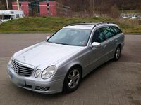 Gebraucht Mercedes E320 Avantgarde 224 PS (164 kW) 2006 Silber Kombi
