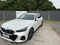 Gebraucht BMW 520 Performance 208 PS (152 kW) 2025 Weiß Kombi