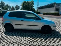 Gebraucht VW Polo 64 PS (47 kW) 2005 Grau Kleinwagen