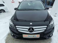 Gebraucht Mercedes B180 122 PS (89 kW) 2014 Schwarz Van / Kleinbus