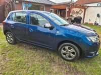 Gebraucht Dacia Sandero 90 PS (66 kW) 2015 Blau Kleinwagen