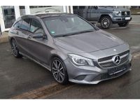 Gebraucht Mercedes CLA220 177 PS (130 kW) 2016 Mountaingrau (metallic) Limousine