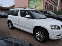 gebraucht Skoda Yeti Ambition/AHK/Sitzheizung/PDC/8-Fach/Scheckh