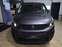 Gebraucht Peugeot Partner Premium 131 PS (96 kW) 2021 Grau Van / Kleinbus
