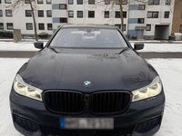 Gebraucht BMW 750L 450 PS (330 kW) 2015 Blau Limousine
