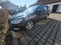 Gebraucht Skoda Octavia 105 PS (77 kW) 2013 Schwarz Kombi