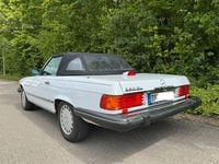 Gebraucht Mercedes 560 227 PS (166 kW) 1987 Weiß Cabrio