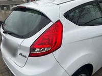 Gebraucht Ford Fiesta 82 PS (60 kW) 2012 Kleinwagen