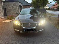 Gebraucht Jaguar XF 200 PS (147 kW) 2015 Schwarz Limousine