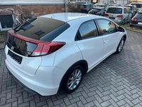 Gebraucht Honda Civic 99 PS (72 kW) 2015 Weiß Limousine
