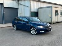 Gebraucht Skoda Octavia Joy 110 PS (80 kW) 2017 Blau Kombi