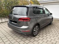 Gebraucht VW Golf VII Join 131 PS (96 kW) 2018 Grau Kombi