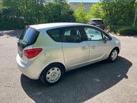 Gebraucht Opel Meriva Edition 101 PS (74 kW) 2011 Silber Van / Kleinbus