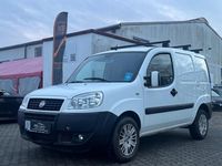 Gebraucht Fiat Doblò 75 PS (55 kW) 2009 Weiß Van / Kleinbus