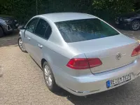 Gebraucht VW Passat 125 PS (91 kW) 2015 Silber Limousine