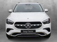 Gebraucht Mercedes GLA180 Advanced 136 PS (100 kW) 2025 Unilack polarweiß SUV