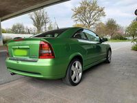 Second-hand Opel Astra 190 CP (139 kW) 2001 Verde Coupe