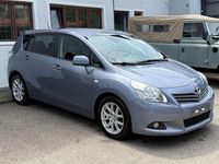 Gebraucht Toyota Verso Executive 150 PS (110 kW) 2009 Blau Van / Kleinbus