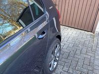 Gebraucht VW Golf VI Team 105 PS (77 kW) 2010 Blau Kleinwagen