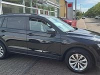 Gebraucht VW Tiguan Allspace 186 PS (136 kW) 2020 Deep black perleffekt SUV