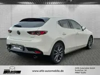 Gebraucht Mazda 3 Selection 162 PS (119 kW) 2021 Snowflake white Limousine